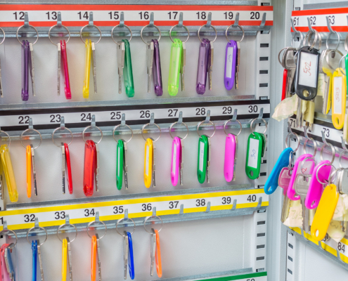 Why Auto Dealerships Are Replacing Manual Key Logs With Smart Key Cabinets